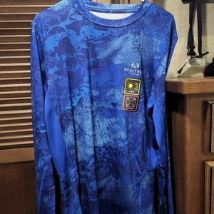 Realtee fishing shirt